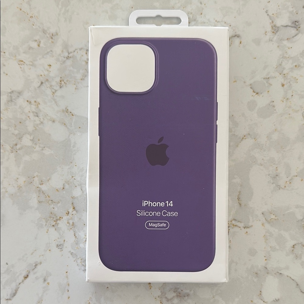 NWT Apple Purple Silicone Case for iPhone 12